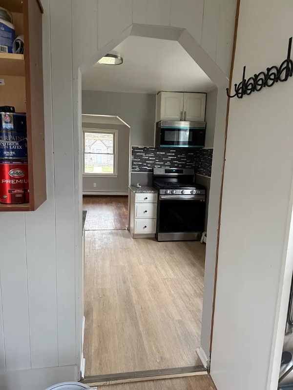 Photo - 28243 Schram St