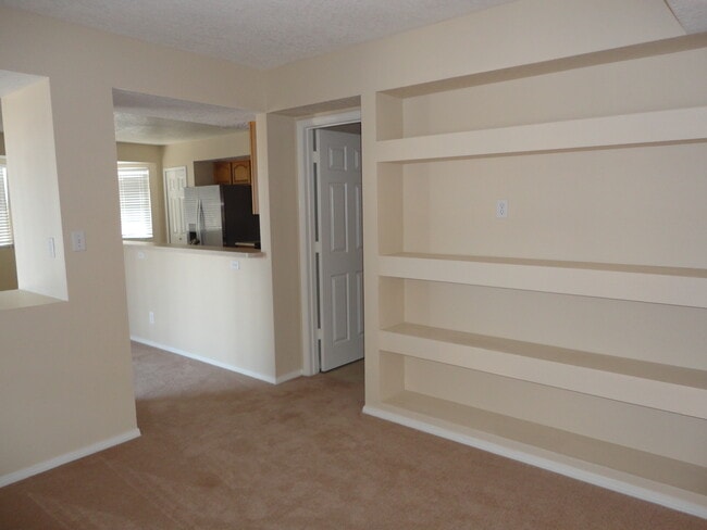 Photo - 6801 Augusta Hills Dr NE