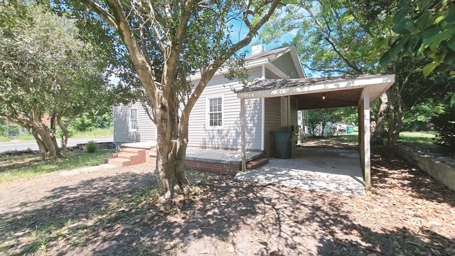 Building Photo - 159 Poplar Ave Rental