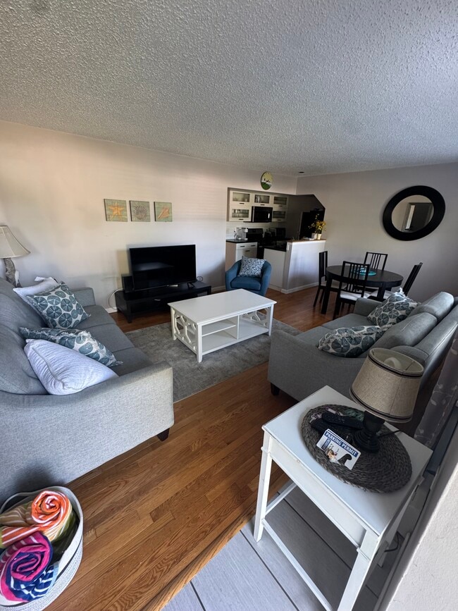 310 Maryland Ave Unit 27A