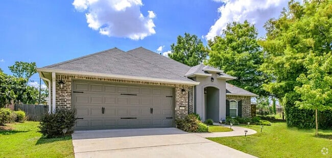 Building Photo - 103 Riverbrooke Dr Rental