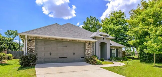 Photo - 103 Riverbrooke Dr Casa
