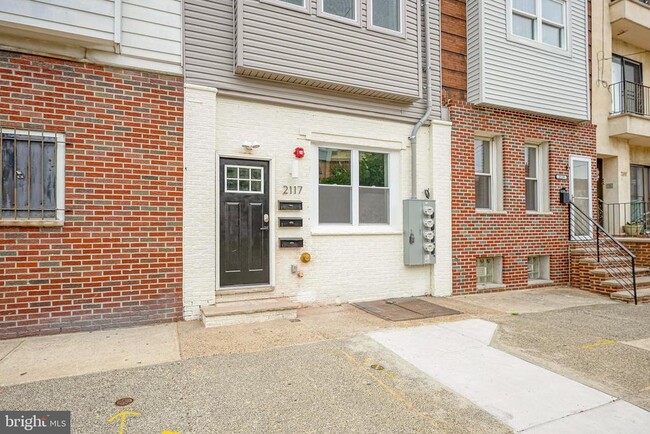 Photo - 2117 S 4th St Townhome