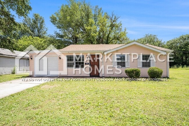 Building Photo - 4210 N Park Dr Rental