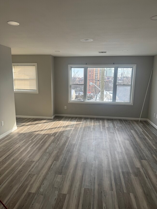 Photo - 33 Cliff St Unit 2