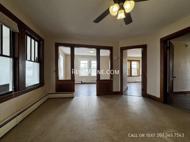 Photo - 172 College Ave Unidad 3