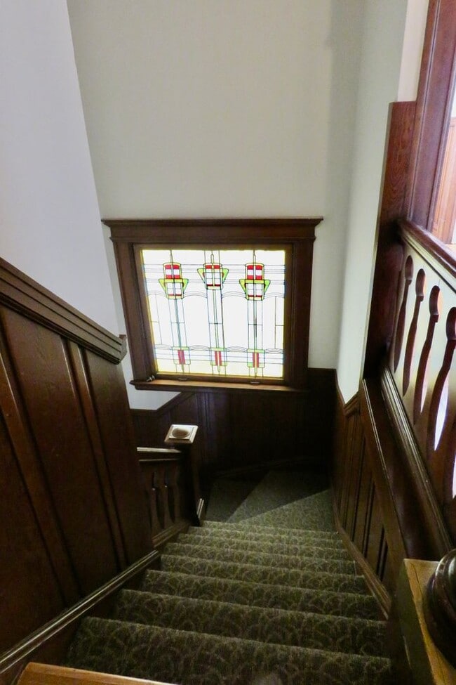 Photo - Huge and Beautiful Classic Top Floor Condo