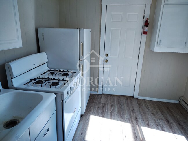 Photo - 820 W Howard St Unit 820