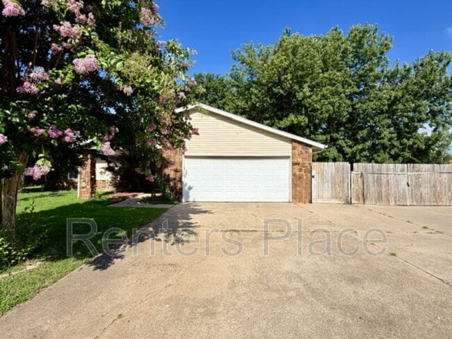 Photo - 14148 S Poplar Pl