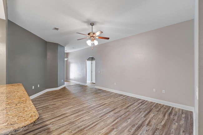 Photo - 227 January Ct