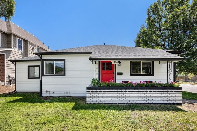 Building Photo - Charming 2bed/1.5bath Bungalow near Wash Park Rental