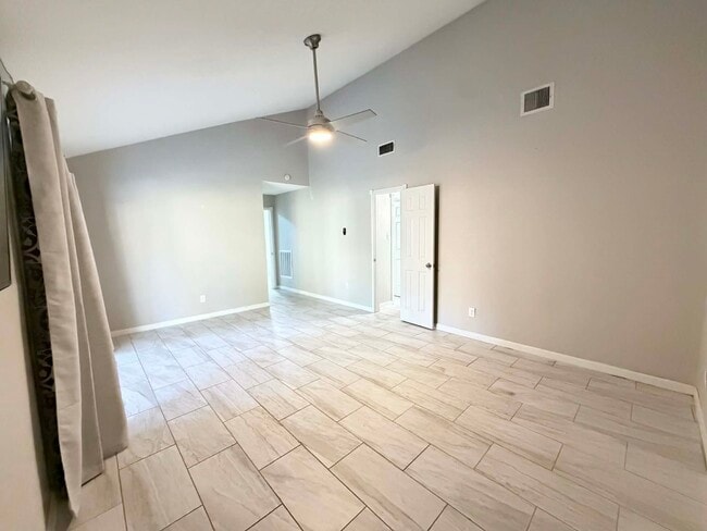 Photo - 6610 Campden Dr