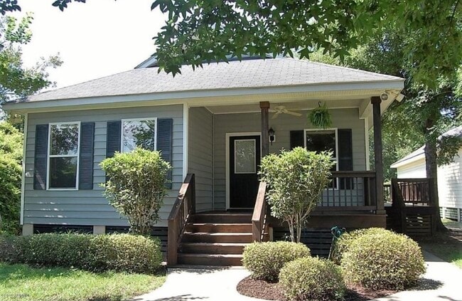 8 Lagaree Ct