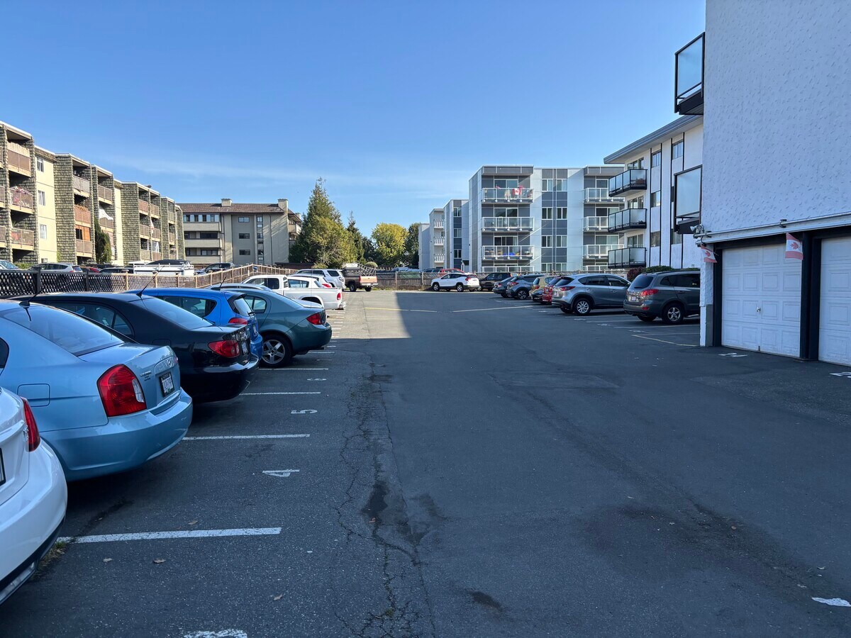 Robert Leslie Place - Robert Leslie Place