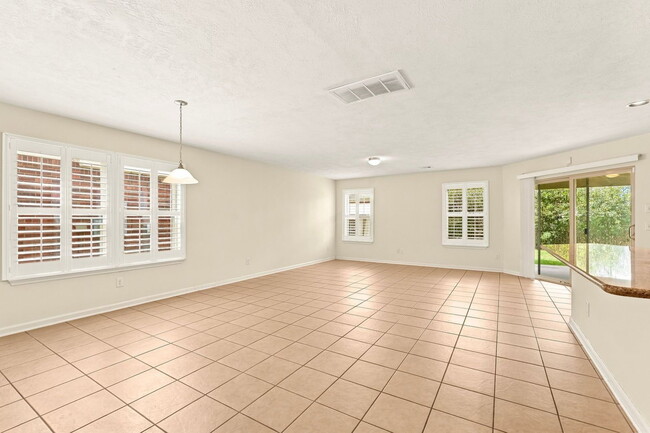 12410 Skyview Star Ct