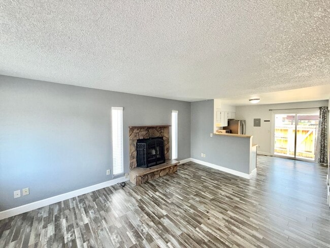 7618 Lexington Manor Dr