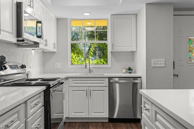 Photo - 784 E Michigan St Unit 27