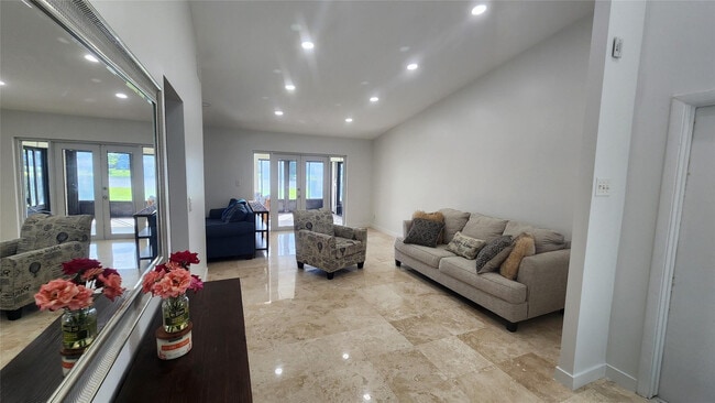 Photo - 2111 NW 12th St