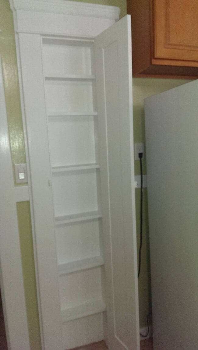 Photo - 915 Grand Ave