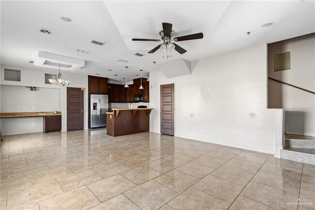 14 W Daffodil Ave Unit D
