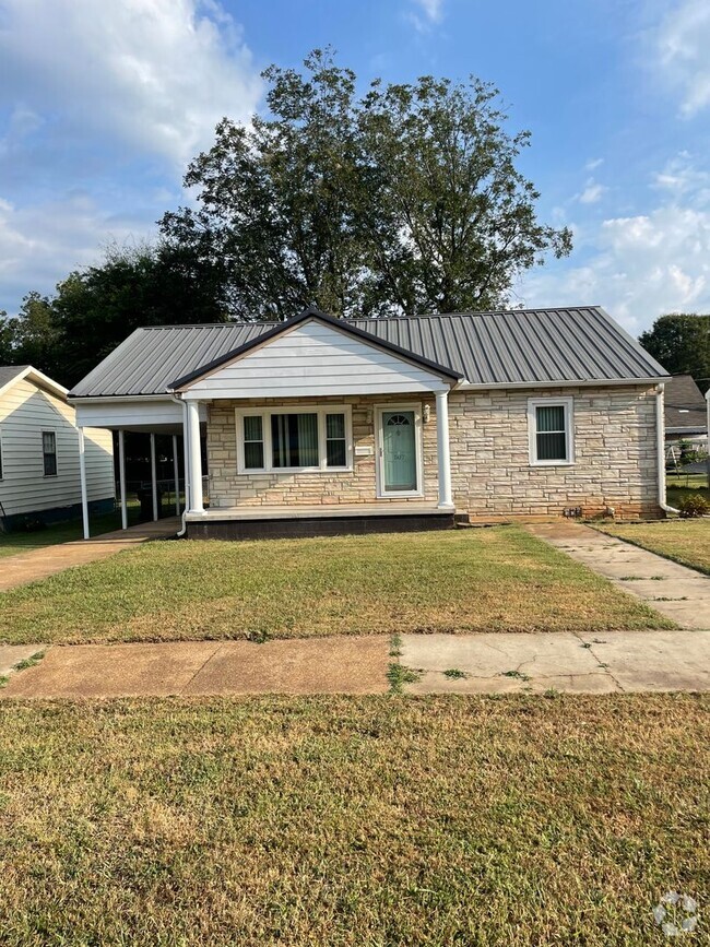 Building Photo - House for rent