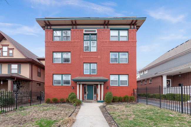 3022 McGee - 3022 McGee Apartments