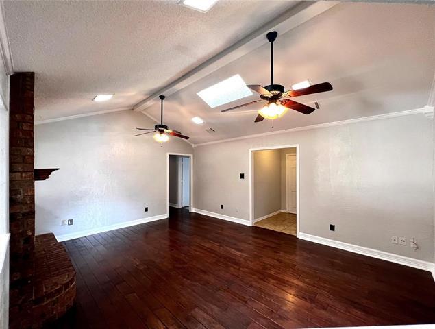 Photo - 929 Pleasant Valley Cir