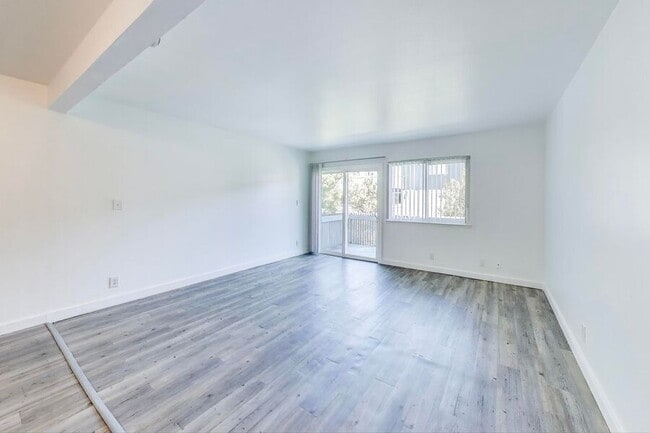 Photo - 35750 Bettencourt St Unit 49