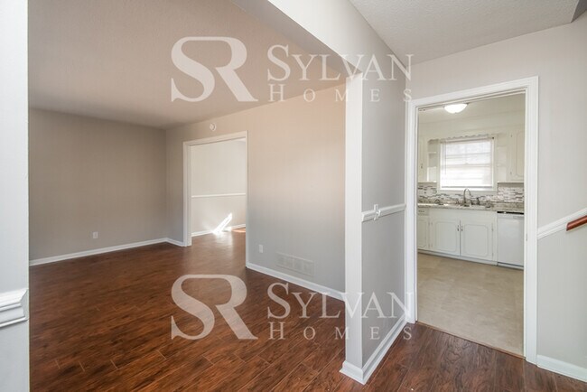 Photo - 1642 Marley Dr