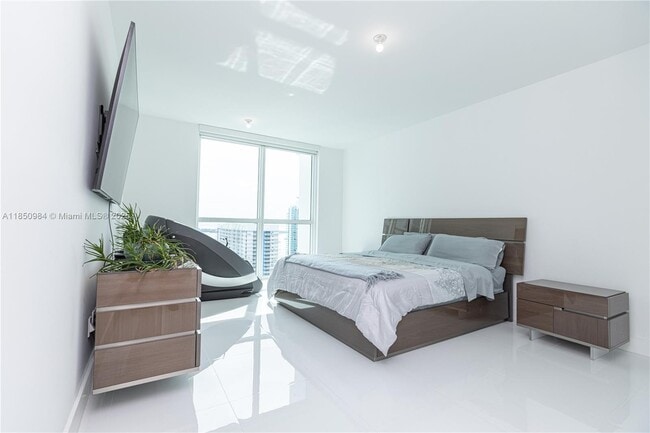 Photo - 1080 Brickell Ave Unit 3906