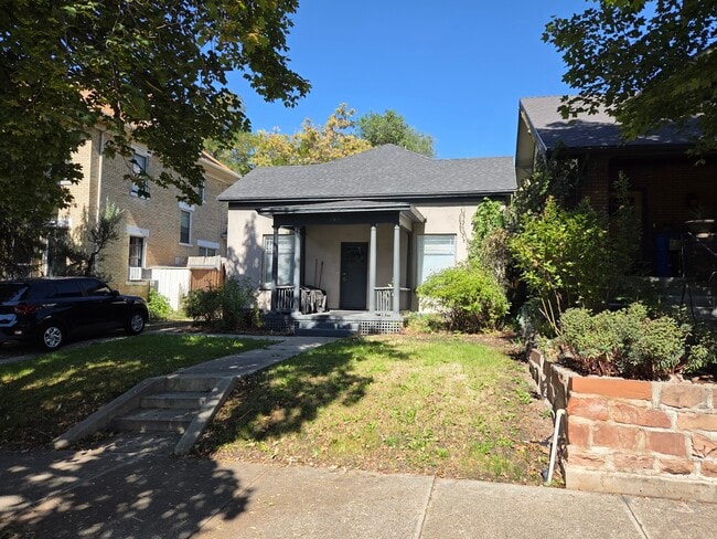 Building Photo - 643 E 300 S Unit Rear
