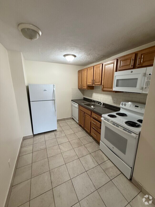 Building Photo - 91 Gardner St Unit 14 Rental