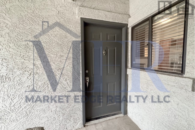 Photo - 2Bed/1Bath Apt at Thompson Peak/Frank Lloyd Wright! Ready for Immediate Move-In!