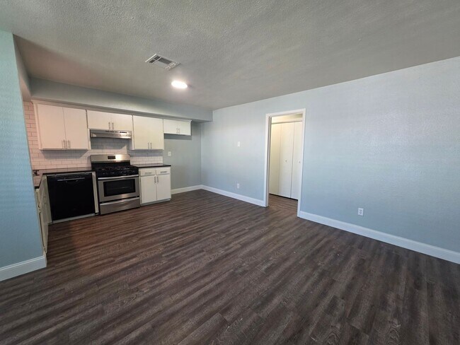 Photo - 1115 E Parker St Unit 1113 East Parker Street