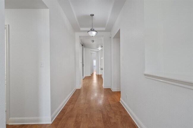 Photo - 151 Courtland Cir