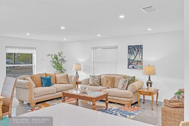 Photo - 911 SW 16th St