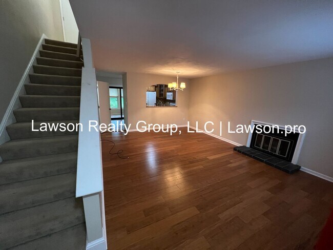 Photo - Beautiful Townhome with Three Levels of Li...