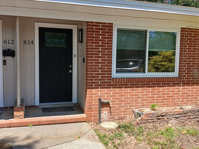 Entryway & new door - 614 N Gadsden St Unit 614 N. Gadsden St.