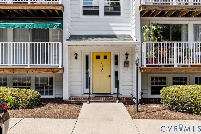 Photo - 7604 Roscommon Ct