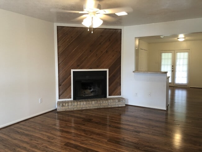 Photo - 2422PR Unit B