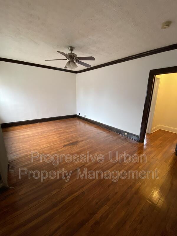 Photo - 1442 W 101st St