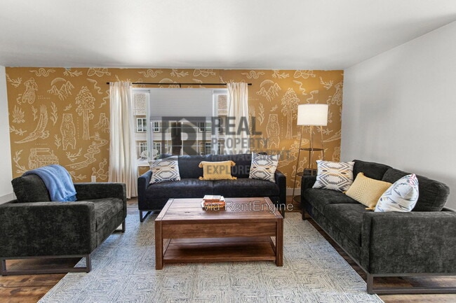3 Martha Rd Unit C