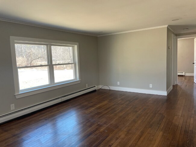 Photo - 131 Durham Rd Unit B