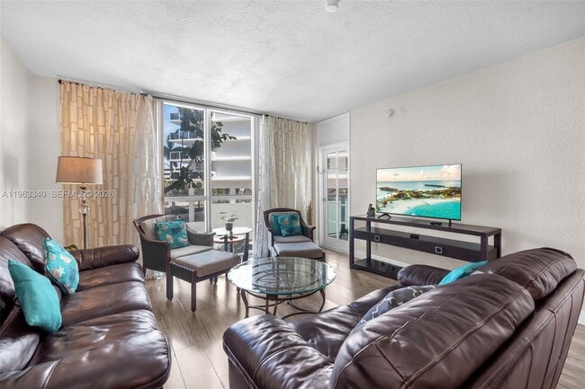 Photo - 3801 S Ocean Dr Unidad 2W