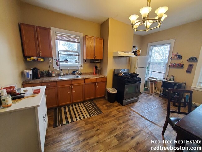 Photo - 188 Highland St