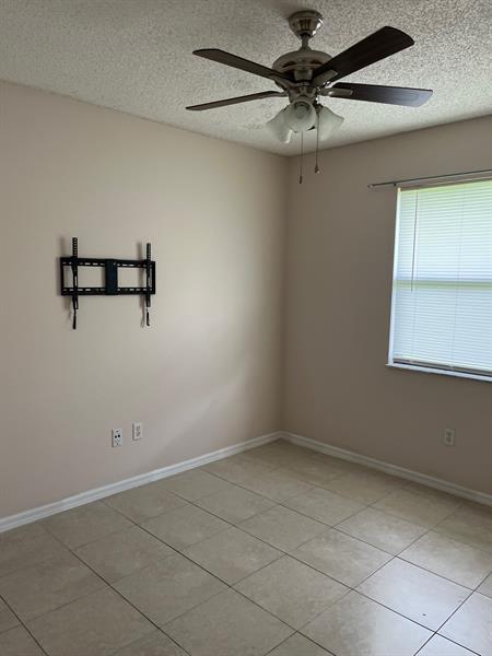 Photo - 1673 SW Cameo Blvd