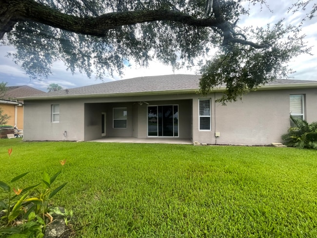 Photo - 1812 Crown Hill Blvd