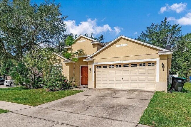 1900 Wiregrass Ct