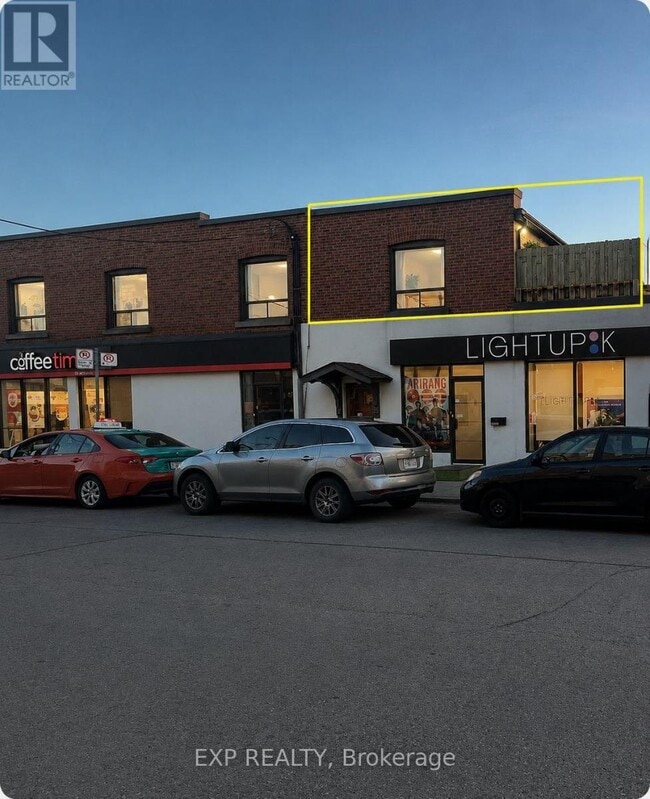 Photo - 2146 Danforth Ave