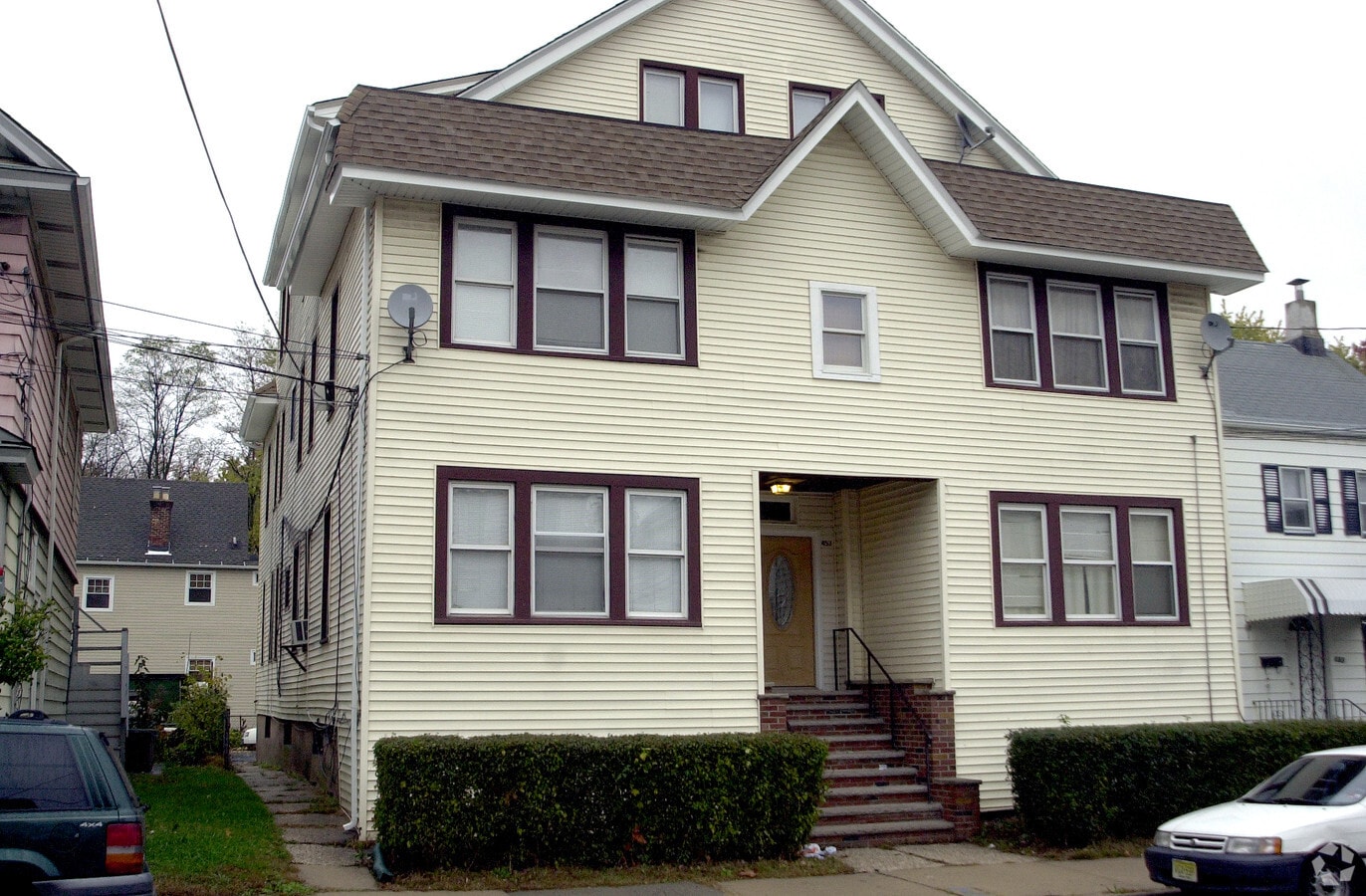 Photo - 453 Harrison St Apartments